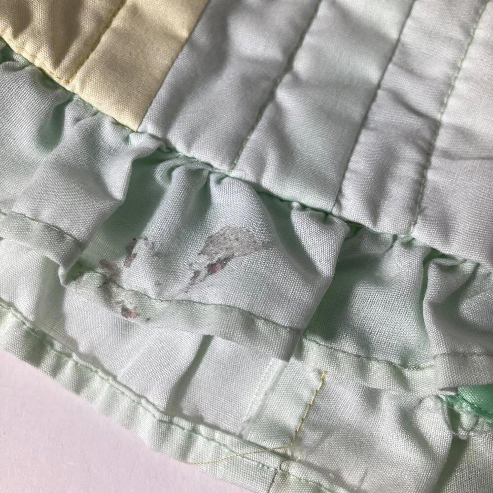 Vintage Handmade Baby Quilt Dutch Boy & Girl‎ with Sunbonnet 32 x 40